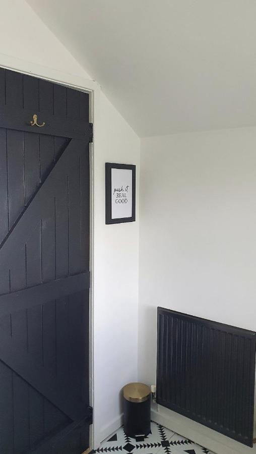 Green Cottage - Snowdonia Llanllechid Εξωτερικό φωτογραφία